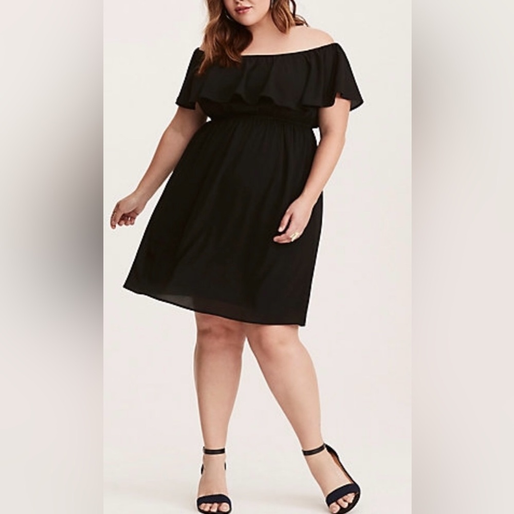 Women’s Plus Torrid Off the Shoulder Ruffled Black Dress 3X
